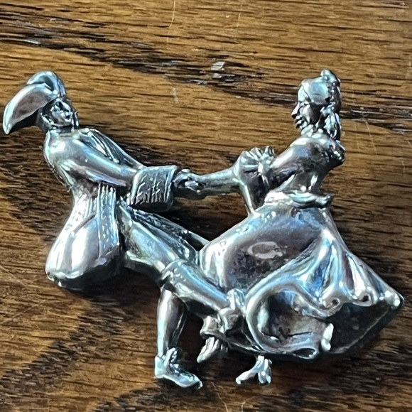 Lang Sterling Silver Dancing Swinging Colonial Couple Pin Brooch vintage joyous - Picture 1 of 9